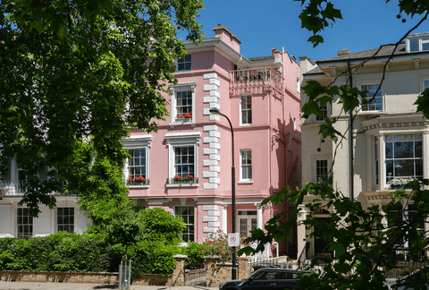 101 dalmatians pink house in london